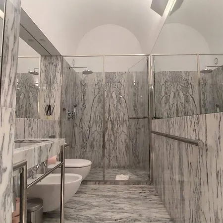 Dream On - Clerigos Tower Apartment